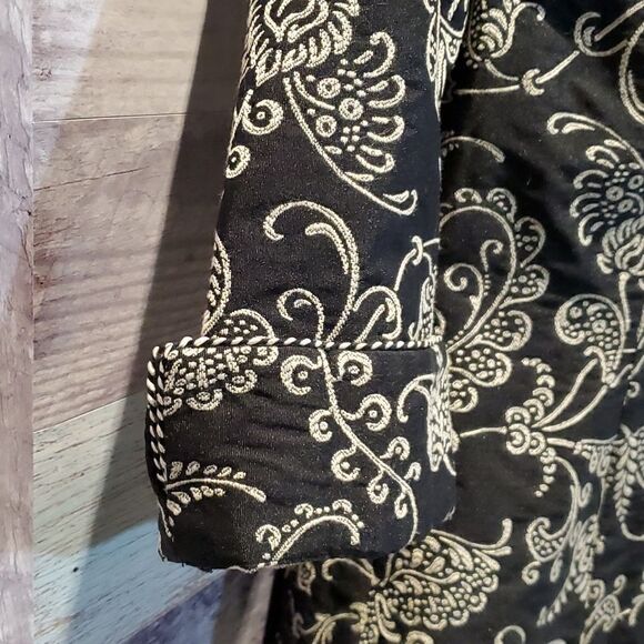 CAbi Sz 4 Black Floral Eliza Tapestry Brocade 1-Button Blazer Careerwear - Picture 4 of 9